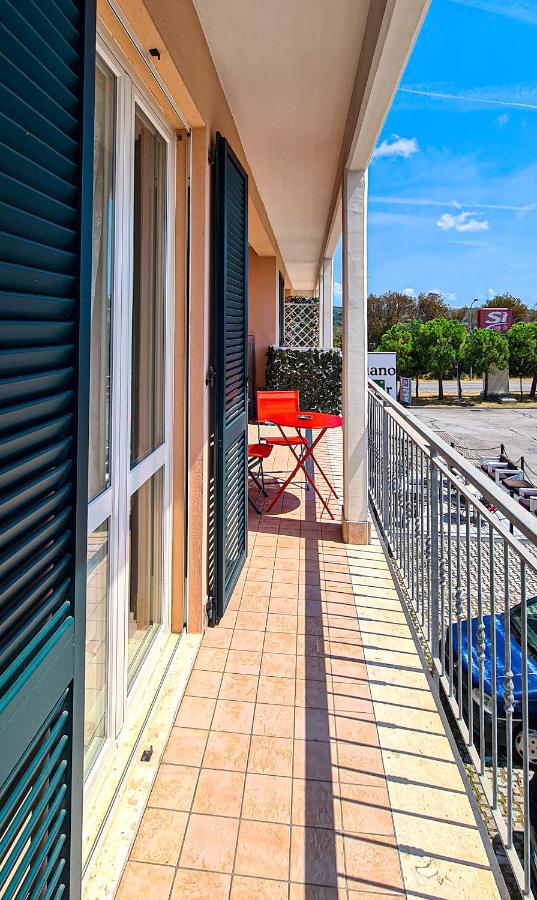 Rediesis Apartments Camerano Zewnętrze zdjęcie